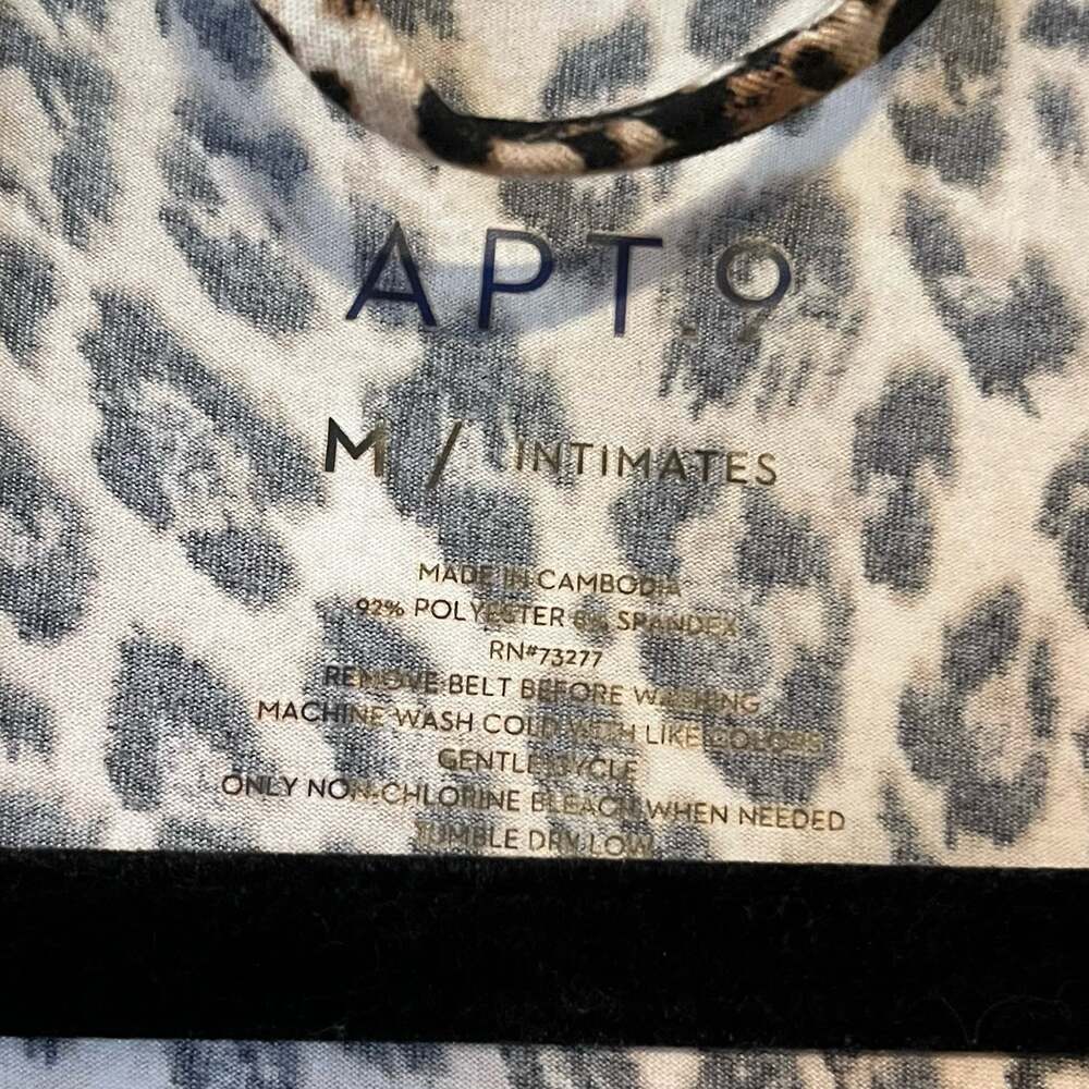 Apt 9 Intimates Leopard Print Robe - Size M - Picture 2 of 4